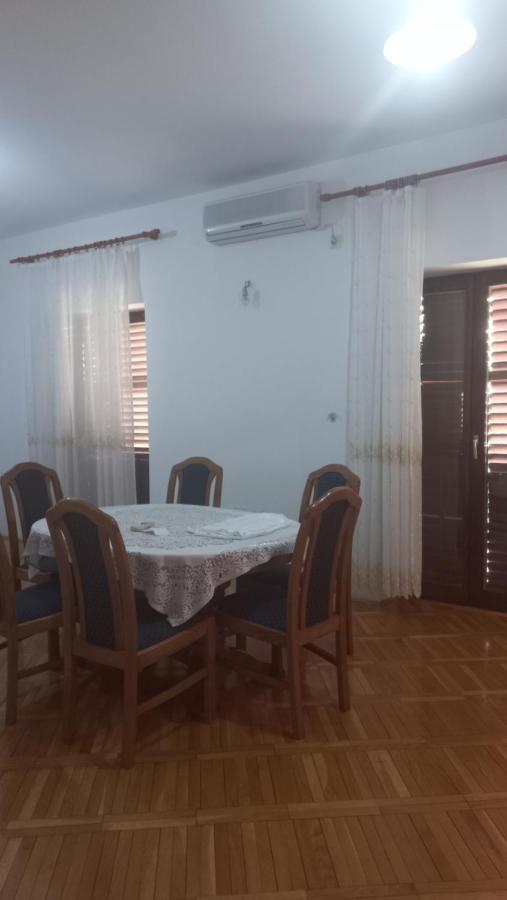 Apartments Vukasovic Kotor Exterior photo